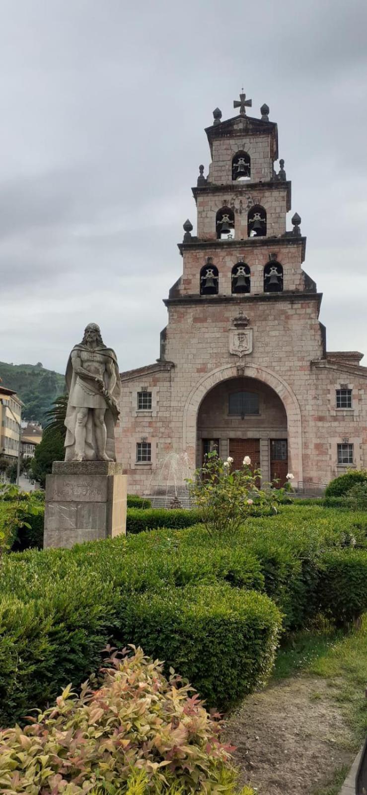 Appartamento La Nueva Covadonguina Onís Esterno foto